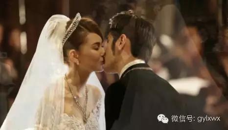 明星旅行糗事一籮筐 總有一個(gè)萌到你！