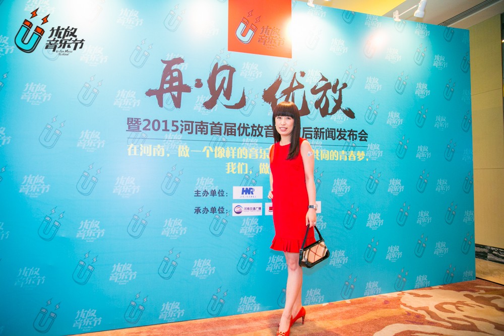 美女主播佳音！