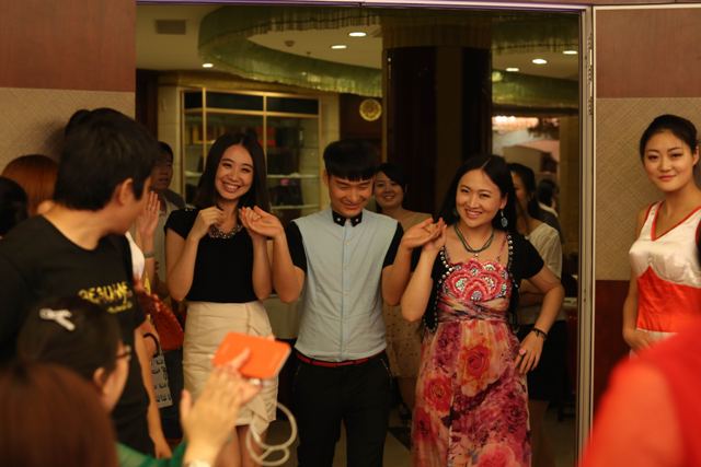 蔚藍(lán)、亞楠、安娜