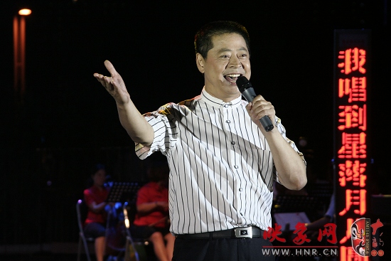 國家一級演員、河南省曲劇團(tuán)團(tuán)長孟祥禮演唱《你家在哪里》