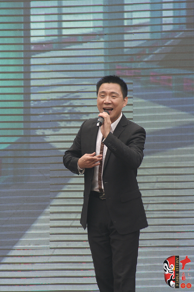 河南省著名乾旦演員、鄭州市豫劇院優(yōu)秀青年演員連德志演唱豫劇《大祭樁》選段“婆母娘且息怒站在路口”