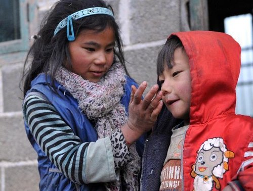 “最堅強(qiáng)留守女童”：9歲撐起一個家