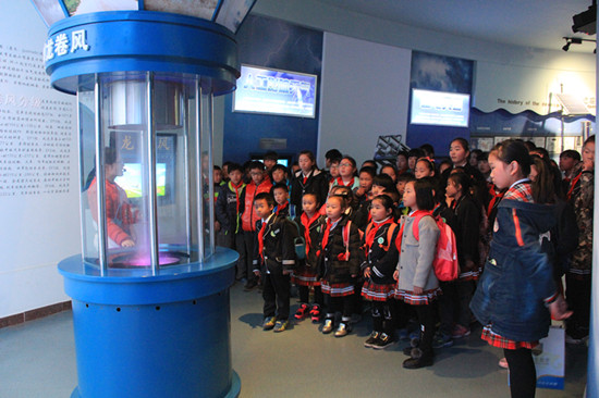 原來(lái)龍卷風(fēng)是這樣形成的