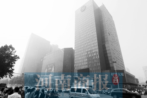 昔日關(guān)虎屯所在地，如今成鄭州最繁華地段之一 記者 鄧萬里/攝