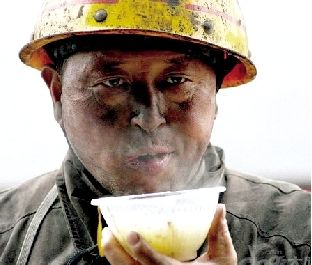 全省法院?jiǎn)?dòng)為農(nóng)民工集中討薪