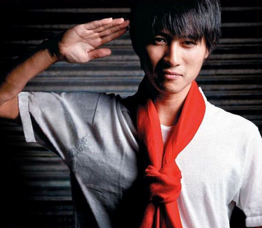 韓寒餐廳無(wú)照經(jīng)營(yíng)？明星開(kāi)餐廳的那些事