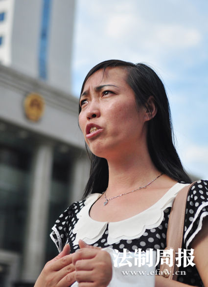 7月2日，唐慧在湖南省高院接受媒體采訪