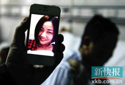 受傷之前的小蕓是一個漂亮的女孩。新快報記者畢志毅/攝