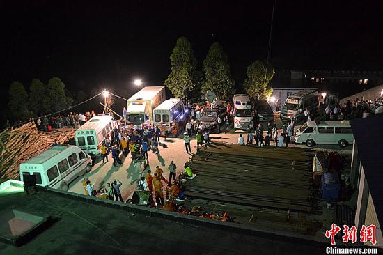 　圖為事故救援現(xiàn)場。