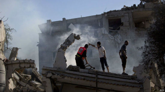 加沙地帶建筑在空襲中被毀。來源：BBC網(wǎng)站