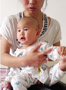 經(jīng)過幾個月治療，涵涵的病情好轉(zhuǎn)多了。