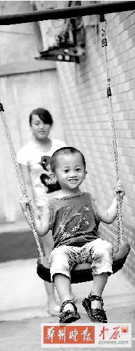 張麗梅說，兒子的每張笑臉，都會讓自己看到希望。