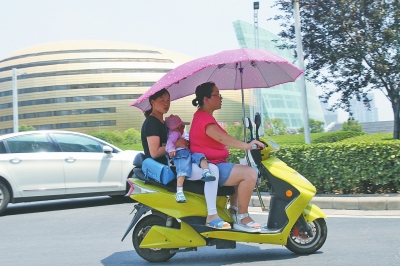 大暑時(shí)節(jié)，戶外更需防暑。