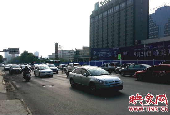 金水路沿線居民期待準(zhǔn)快速路早日開通。