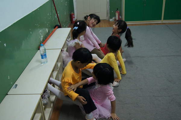 藝校妹子到底有多苦？