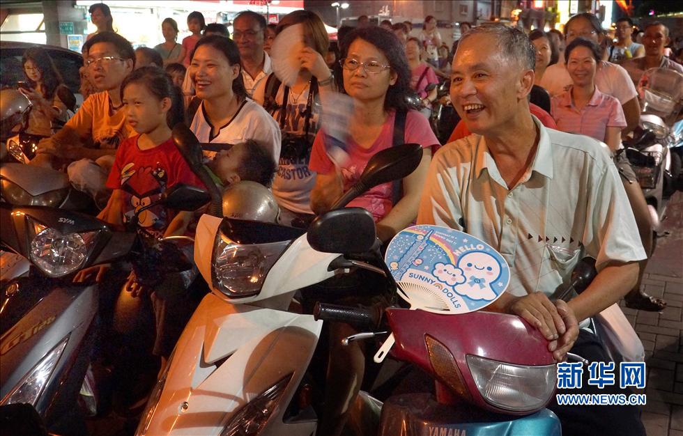 臺(tái)北“機(jī)車”掠影