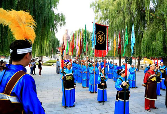 湯陰岳飛廟羑里城再現(xiàn)“宋代民俗”“商周風(fēng)情” 湯陰岳飛廟羑里城再現(xiàn)“宋代民俗”“商周風(fēng)情”