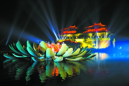 5月19日中國(guó)旅游日《大宋·東京夢(mèng)華》半價(jià)啦！