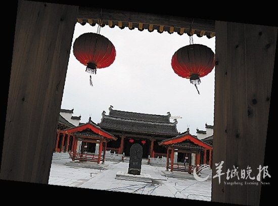 歙縣徽州府衙正堂，還原徽州古城舊貌的標(biāo)志 李健 攝