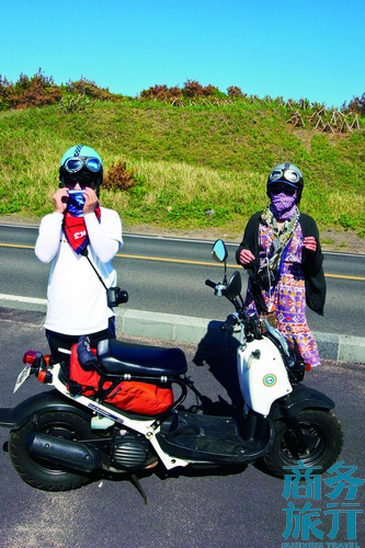 路遇環(huán)島的大學(xué)生。