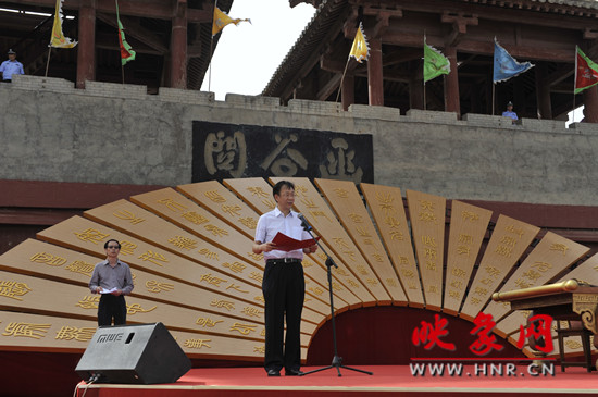 國學(xué)大師曾仕強(qiáng)論道函谷關(guān) 國學(xué)大師曾仕強(qiáng)論道函谷關(guān)