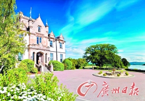 　　蘇格蘭Lomond湖區(qū)古堡酒店。