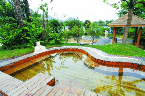 約會(huì)嵖岈山“醉”美伊甸園