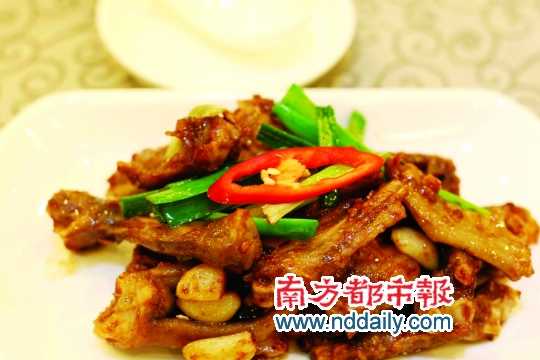 低，是實(shí)惠也是風(fēng)格俗 是喜劇也是味道