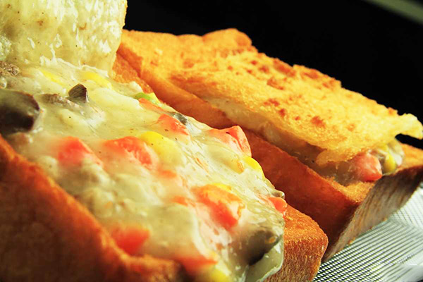 廟不離市、市不離廟的臺(tái)灣小吃