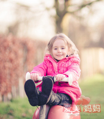  家長(zhǎng)過度保護(hù) 孩子的獨(dú)立性會(huì)變差