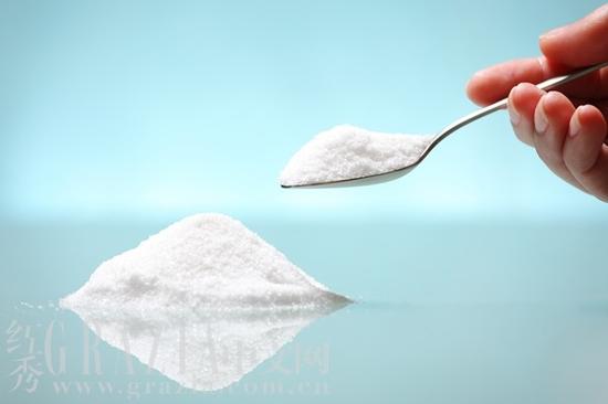 食鹽、白糖去黑頭法