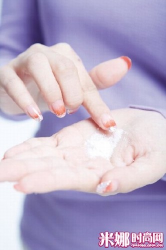 局部暗沉to用乳液 局部暗沉to用乳液