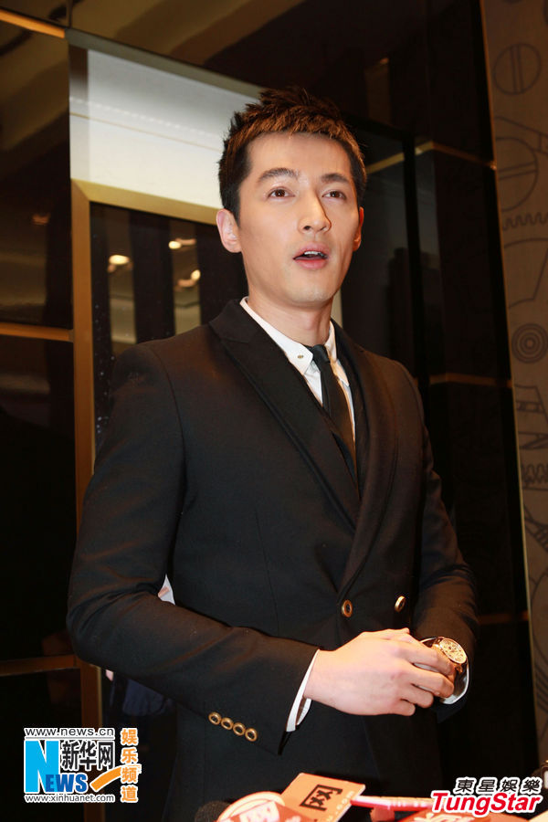 胡歌預(yù)為餐廳員工發(fā)獎(jiǎng)金 呼吁保障演員生命安全 胡歌預(yù)為餐廳員工發(fā)獎(jiǎng)金 呼吁保障演員生命安全