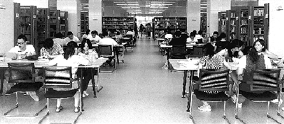 “圖書館謝絕14歲以下兒童入內(nèi)”系誤讀 “圖書館謝絕14歲以下兒童入內(nèi)”系誤讀