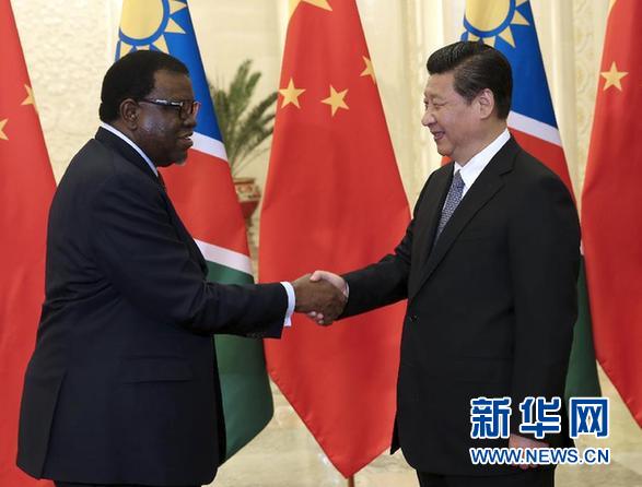 4月8日，國家主席習近平在北京人民大會堂會見納米比亞總理根哥布。新華社記者 龐興雷 攝