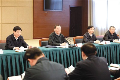 3月25日，王岐山在山東省臨沂市蒙陰縣主持召開蒙陰縣委常委擴大會議。