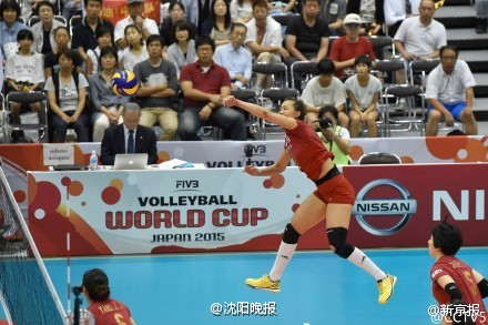 中國女排戰(zhàn)勝日本隊(duì) 時隔11年再奪世界冠軍