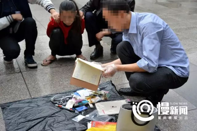 重慶曝光抓捕毒販視頻 民警拔槍一對(duì)四誰慢誰死