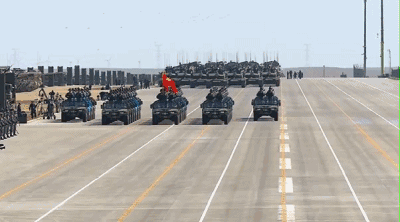 日本網(wǎng)友第一次看中國建軍節(jié)閱兵直播 啥反應(yīng)？