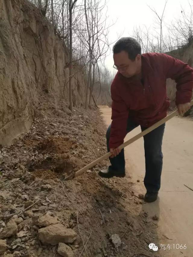 這大叔干起活也是很6呀！