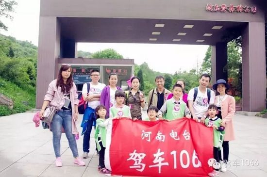 勞動完畢，我們來合影吧！