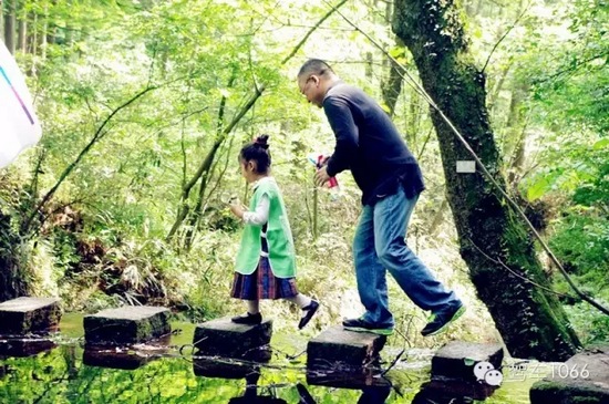 寶貝，爸爸會永遠在你身后保護你