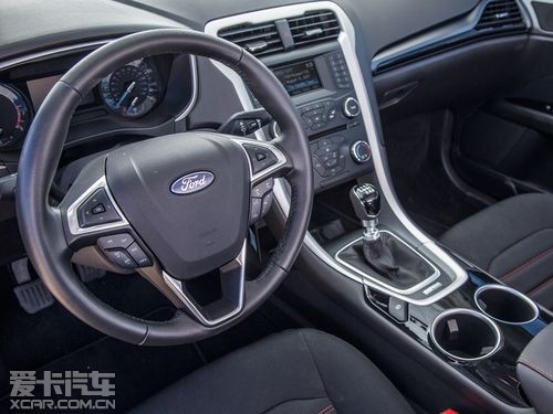 福特第二代Fusion的內飾 福特第二代Fusion的內飾