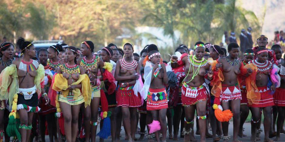 斯威士蘭蘆葦節(jié)開選秀女 斯威士蘭蘆葦節(jié)開選秀女