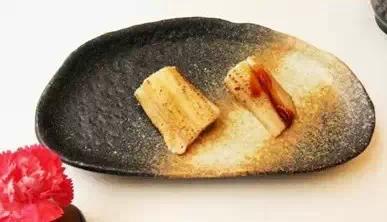 就一點兒紫菜跟生魚片 日料沒吃什么為啥還那么貴？