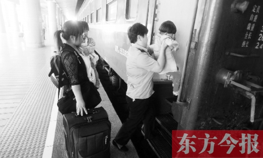 鄭州到溫州的2191/4次列車，是鄭州鐵路局最后一對(duì)綠皮車。