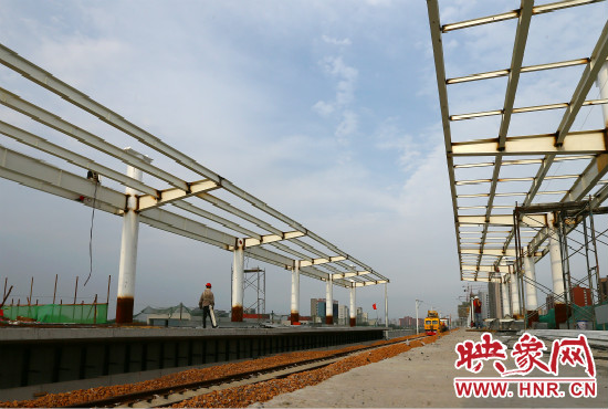 鄭信路站的主體框架已經(jīng)完工。