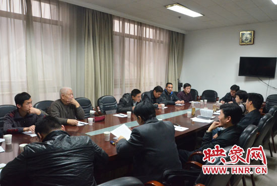 研討會(huì)現(xiàn)場(chǎng)氣氛熱烈 大家暢所欲言