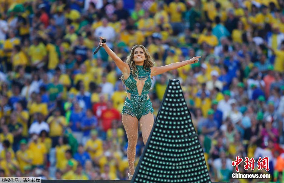 北京時間6月13日凌晨2時，巴西世界杯正式拉開帷幕。