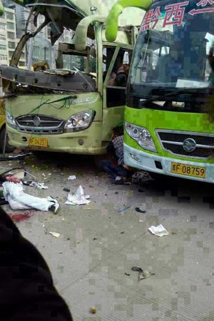 爆炸現(xiàn)場。圖片來自網(wǎng)絡